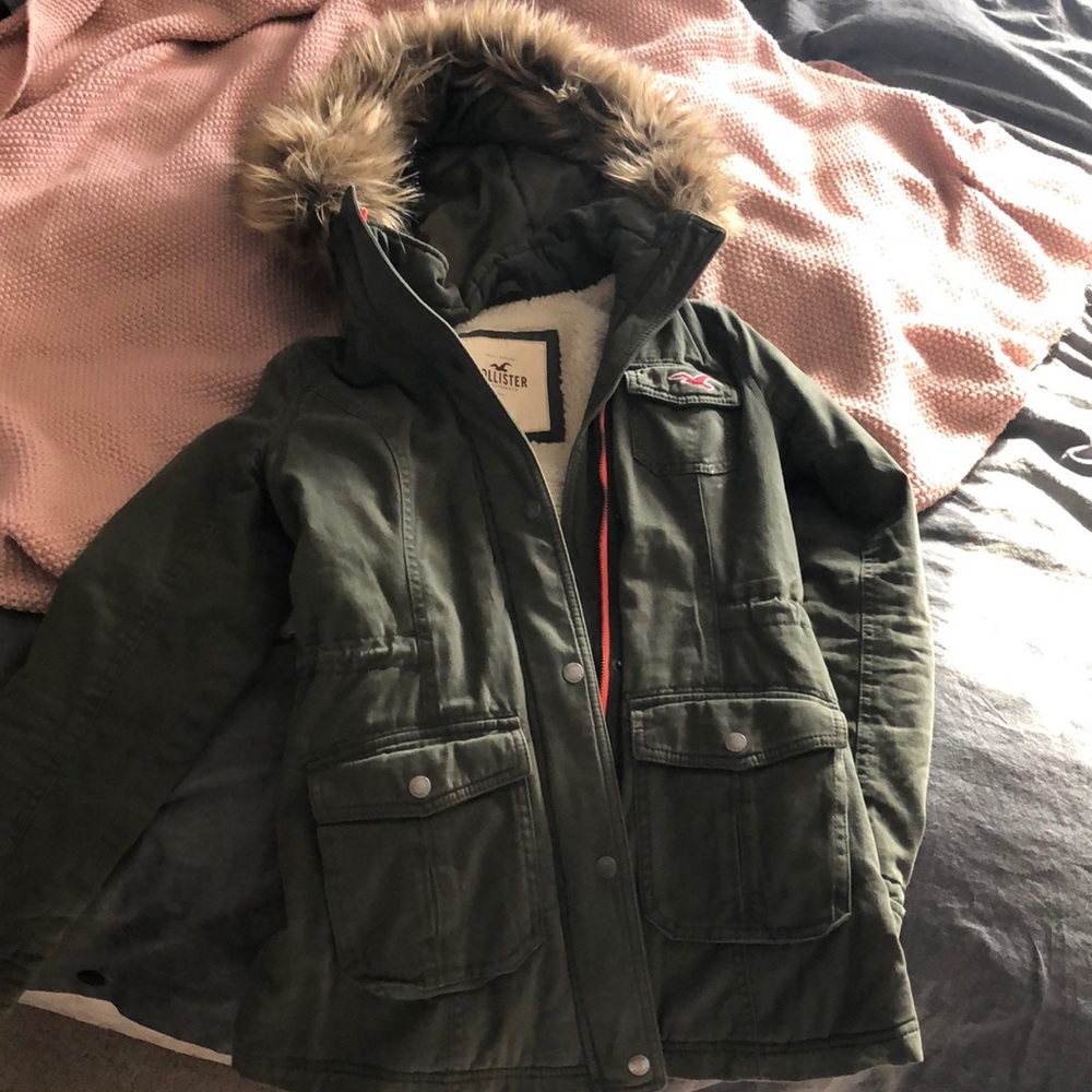 hollister olive green jacket